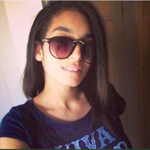 Rozeta - ✨Posh Ambassador✨